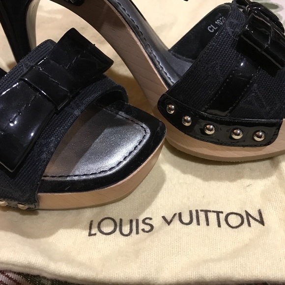 Louis Vuitton High Heels Black monogram, patent bows and wood soles  US 5   34.5 - Picture 1 of 7